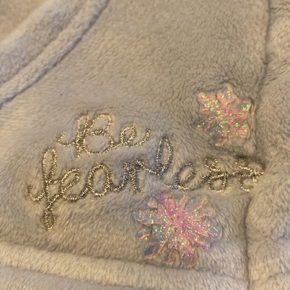 Disney Frozen II Toddler jacket sz 2T. Super soft, pale blue perfect condition - Picture 7 of 8